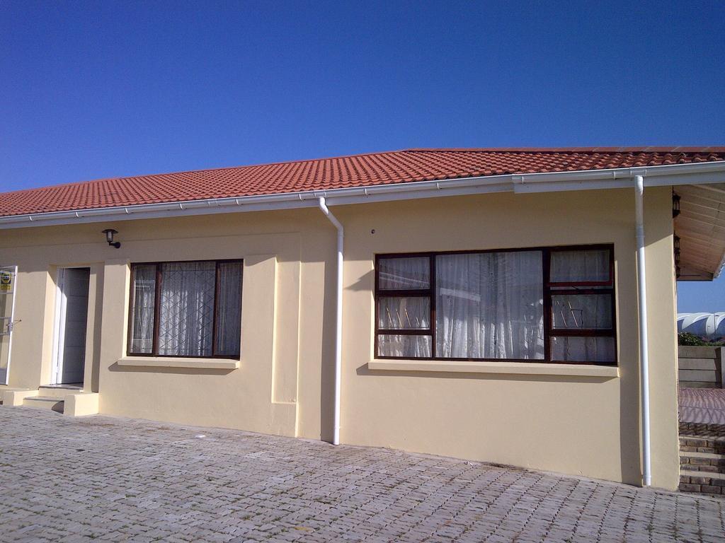 Port Elizabeth Apartment Exteriör bild